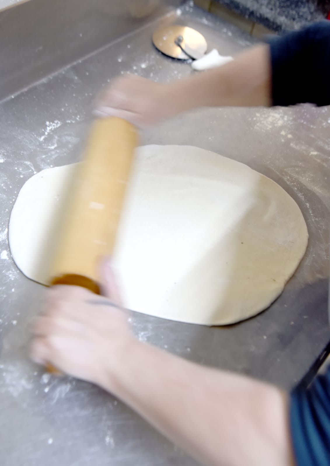 Rolling pizza base